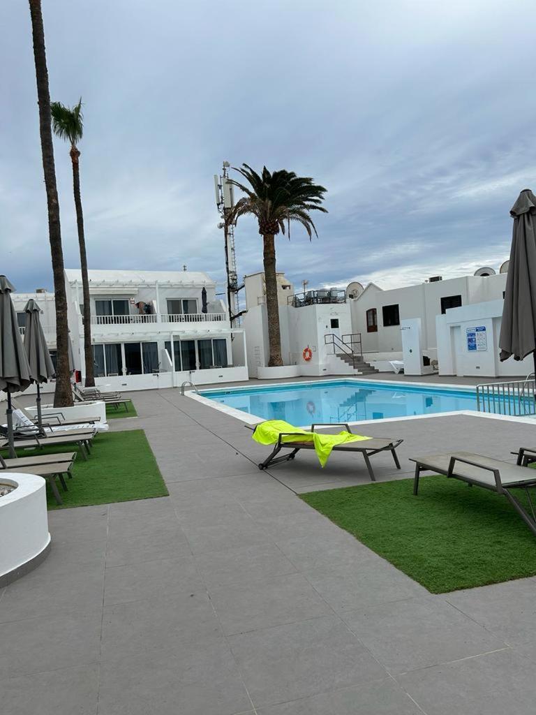 Puerto Del Carmen Airconditioned 2Bed Poolside Apt Puerto del Carmen (Lanzarote) Exterior foto